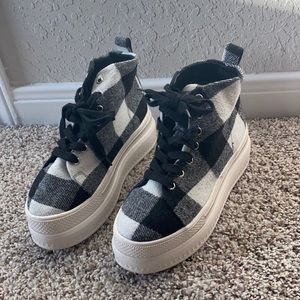 New madden girl  Checkers  Wedge High-Top